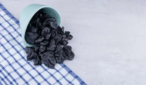 How Do Black Raisins Benefit Women’s Health O..
