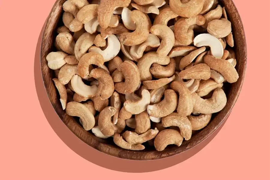 How Can I Find or Prepare Healthy Snack Choices When Traveling to Places with Limited Food Options?