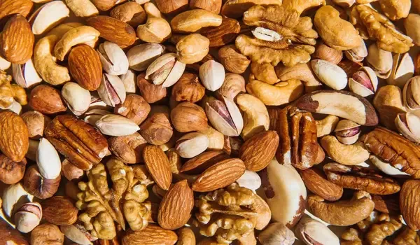 What are the best less calorie food options for weight loss that still satisfy cravings?