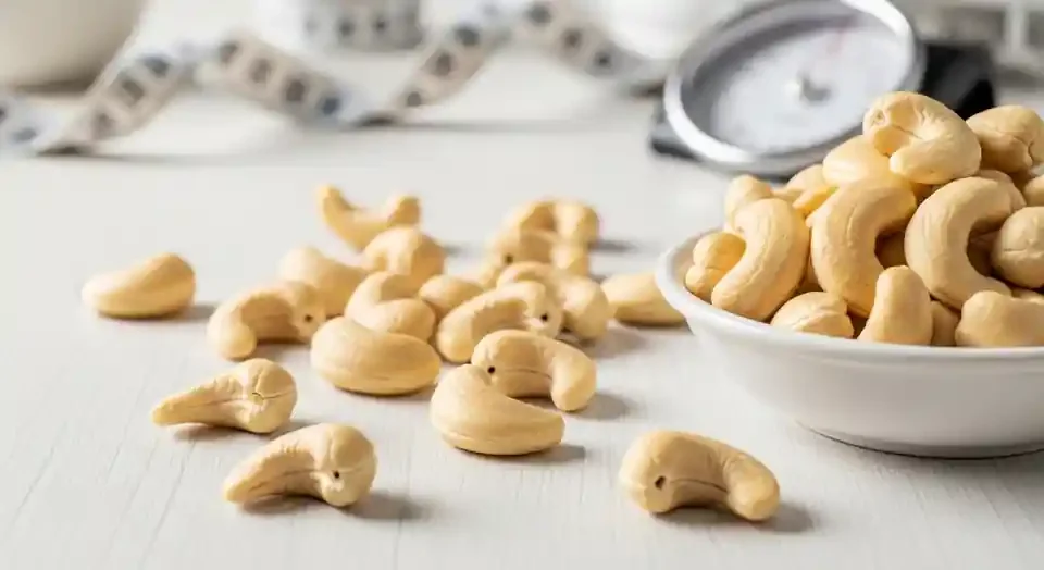Cashews for Weight Loss: The Nutritious Secret to Shedding Pounds Effectively